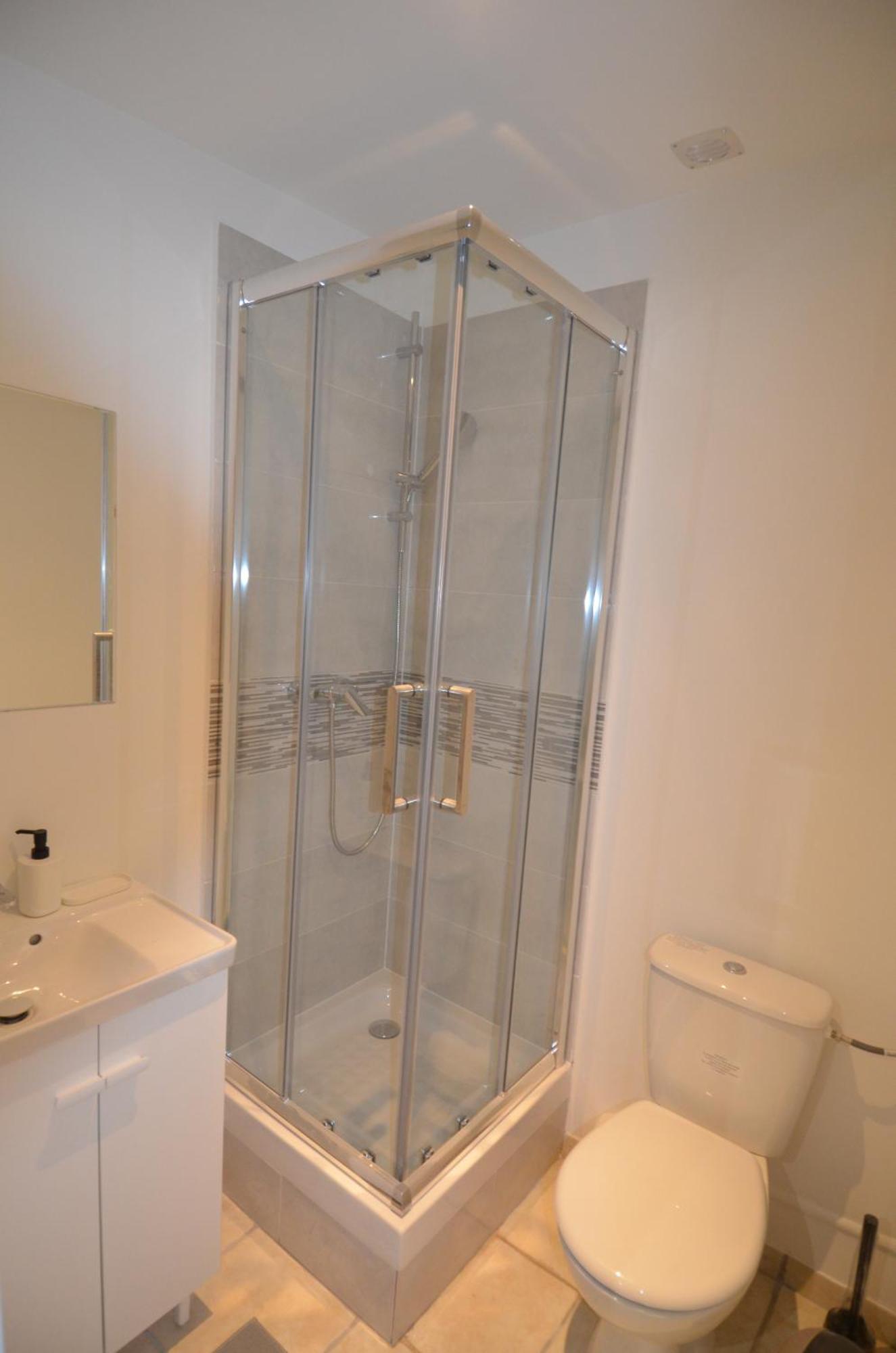 Studio Cassin - Next To Tramway Line 2 Near Airport Ница Екстериор снимка