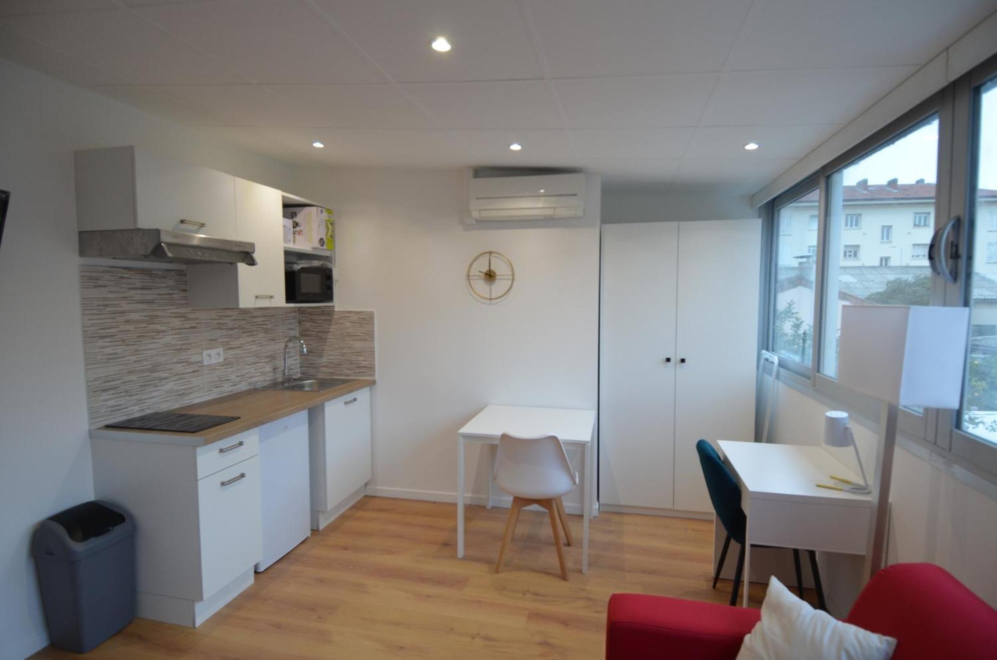 Studio Cassin - Next To Tramway Line 2 Near Airport Ница Екстериор снимка