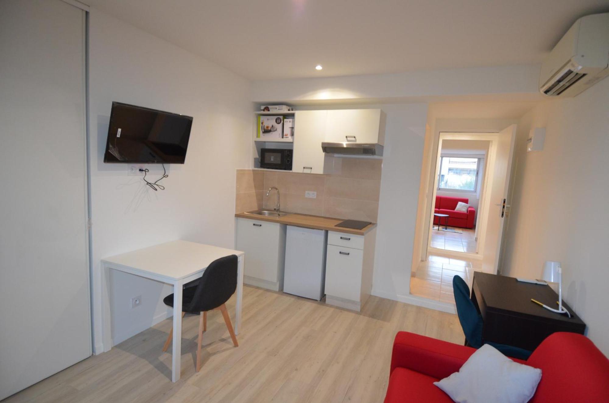 Studio Cassin - Next To Tramway Line 2 Near Airport Ница Екстериор снимка