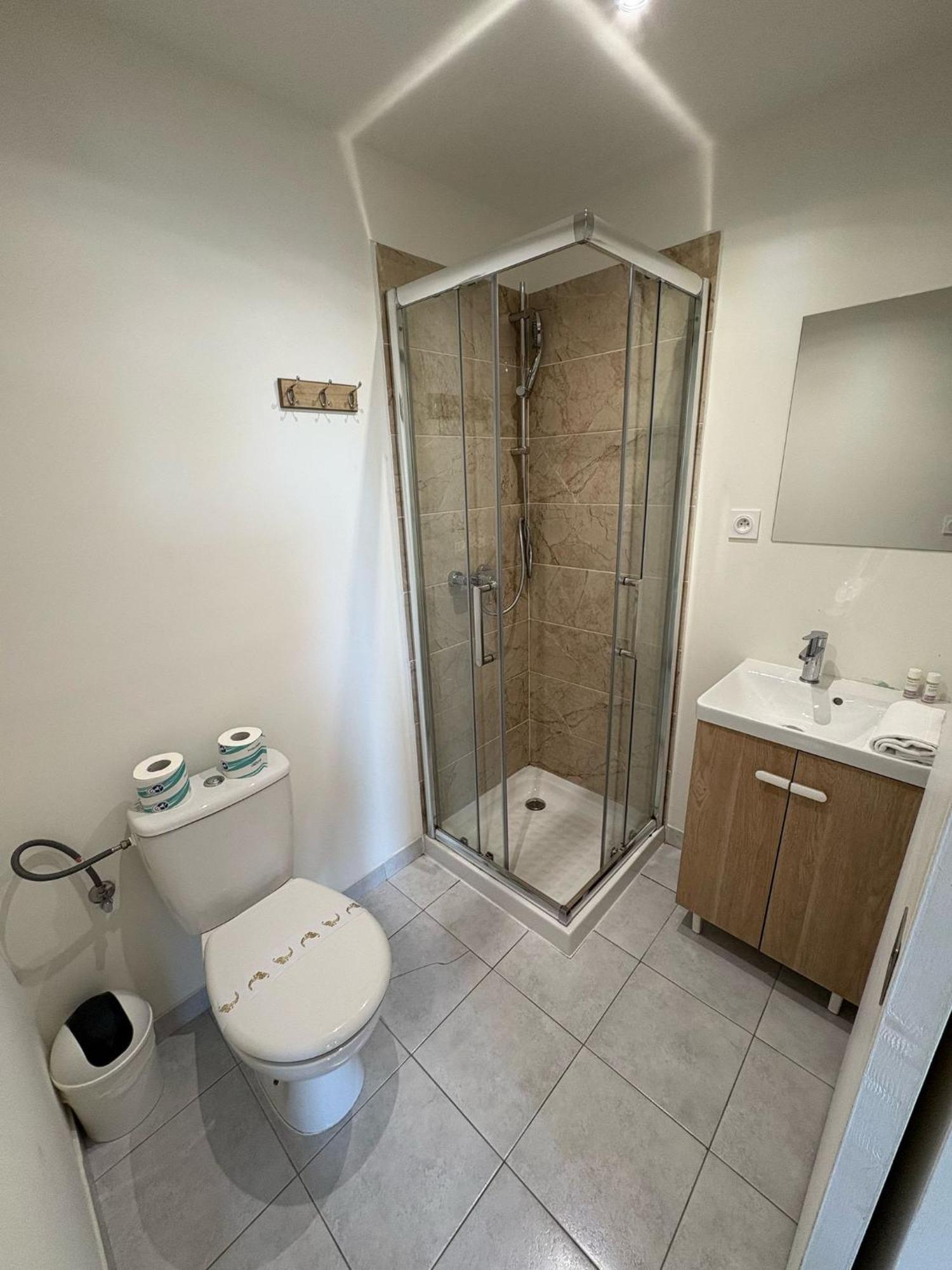 Studio Cassin - Next To Tramway Line 2 Near Airport Ница Екстериор снимка